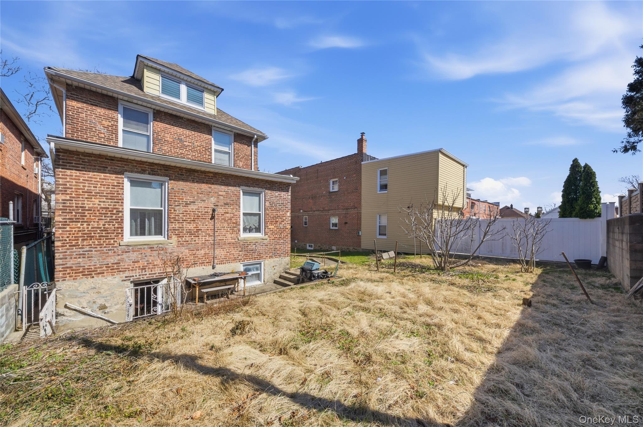 Single Family Bogart  Bronx, NY 10462, MLS-976181-3