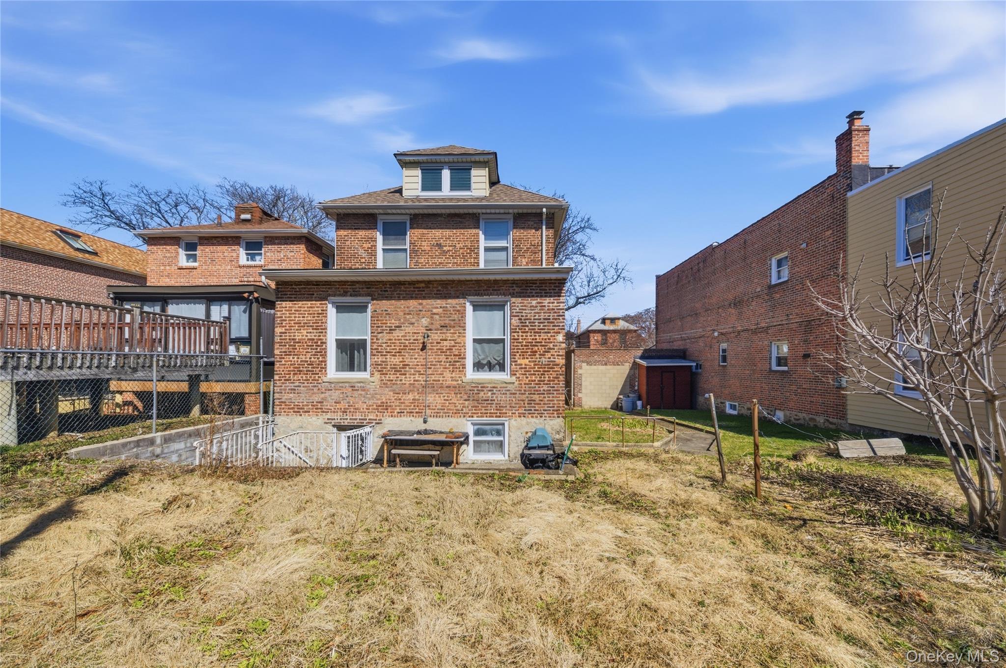 Single Family Bogart  Bronx, NY 10462, MLS-976181-39