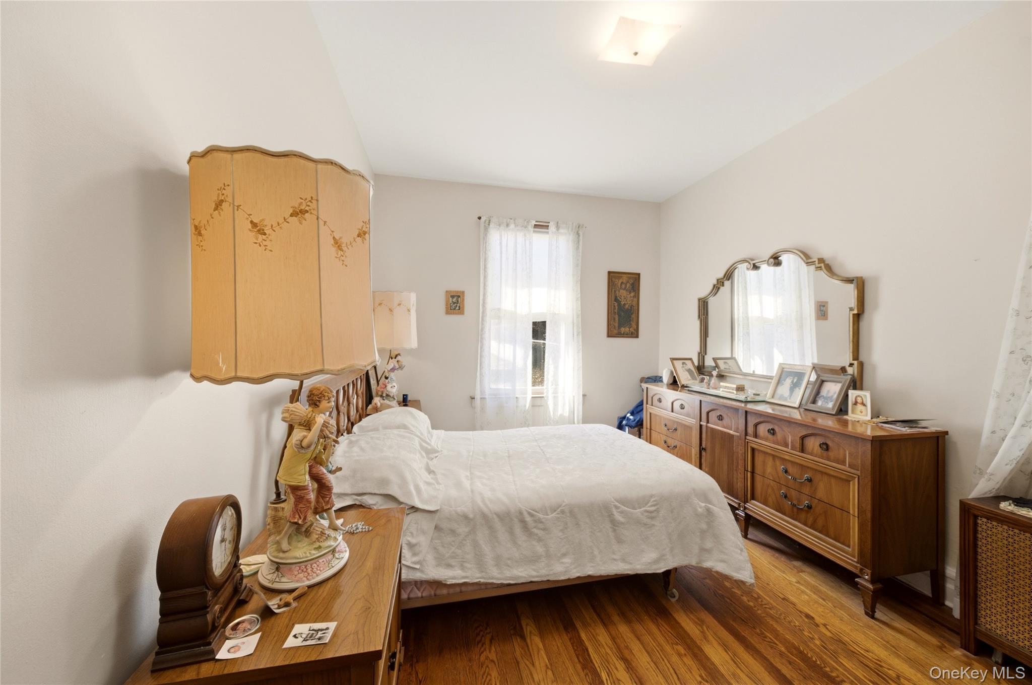 Single Family Bogart  Bronx, NY 10462, MLS-976181-7