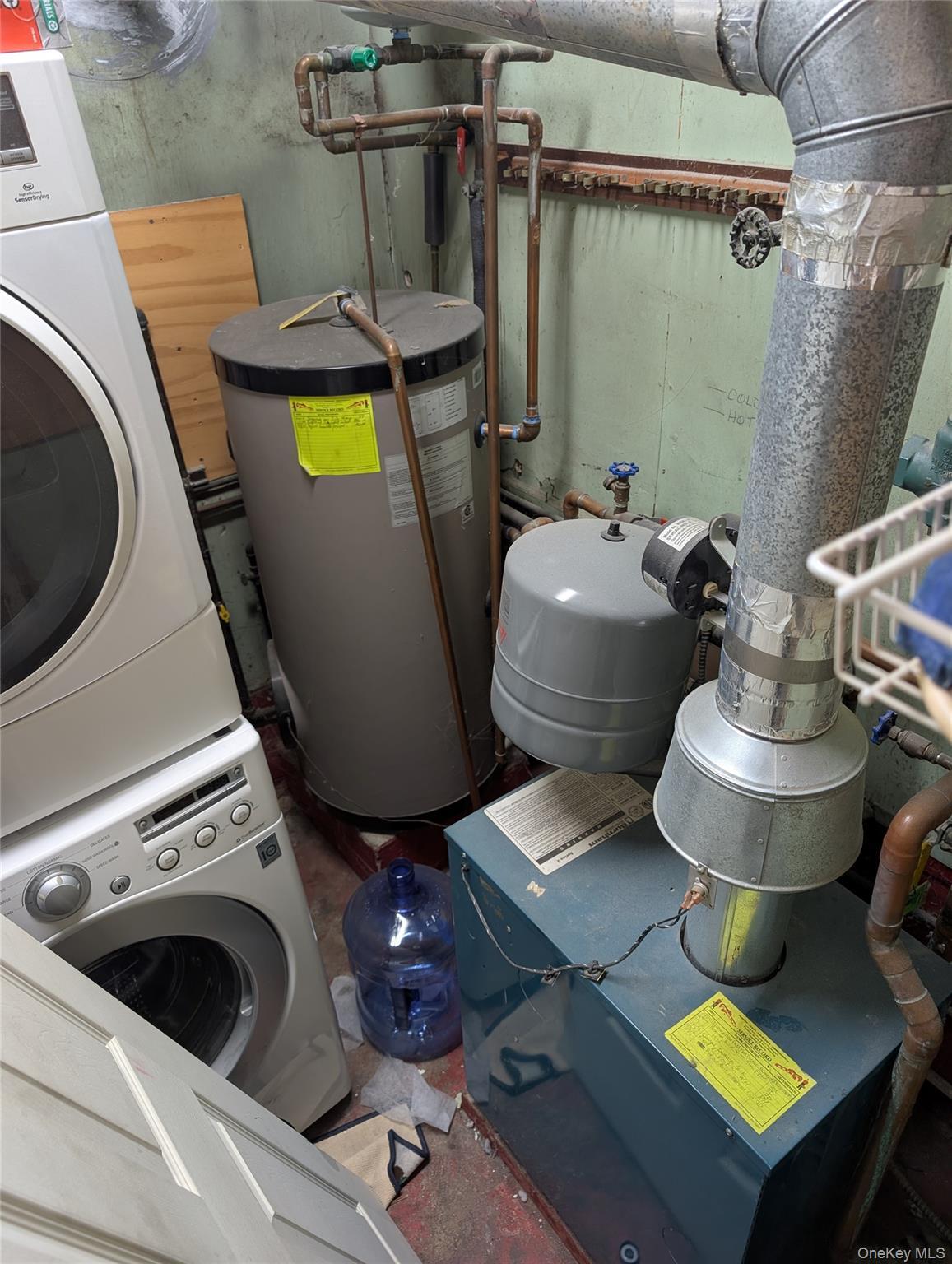 Single Family Rosebud  Nassau County, NY 11566, MLS-976188-6