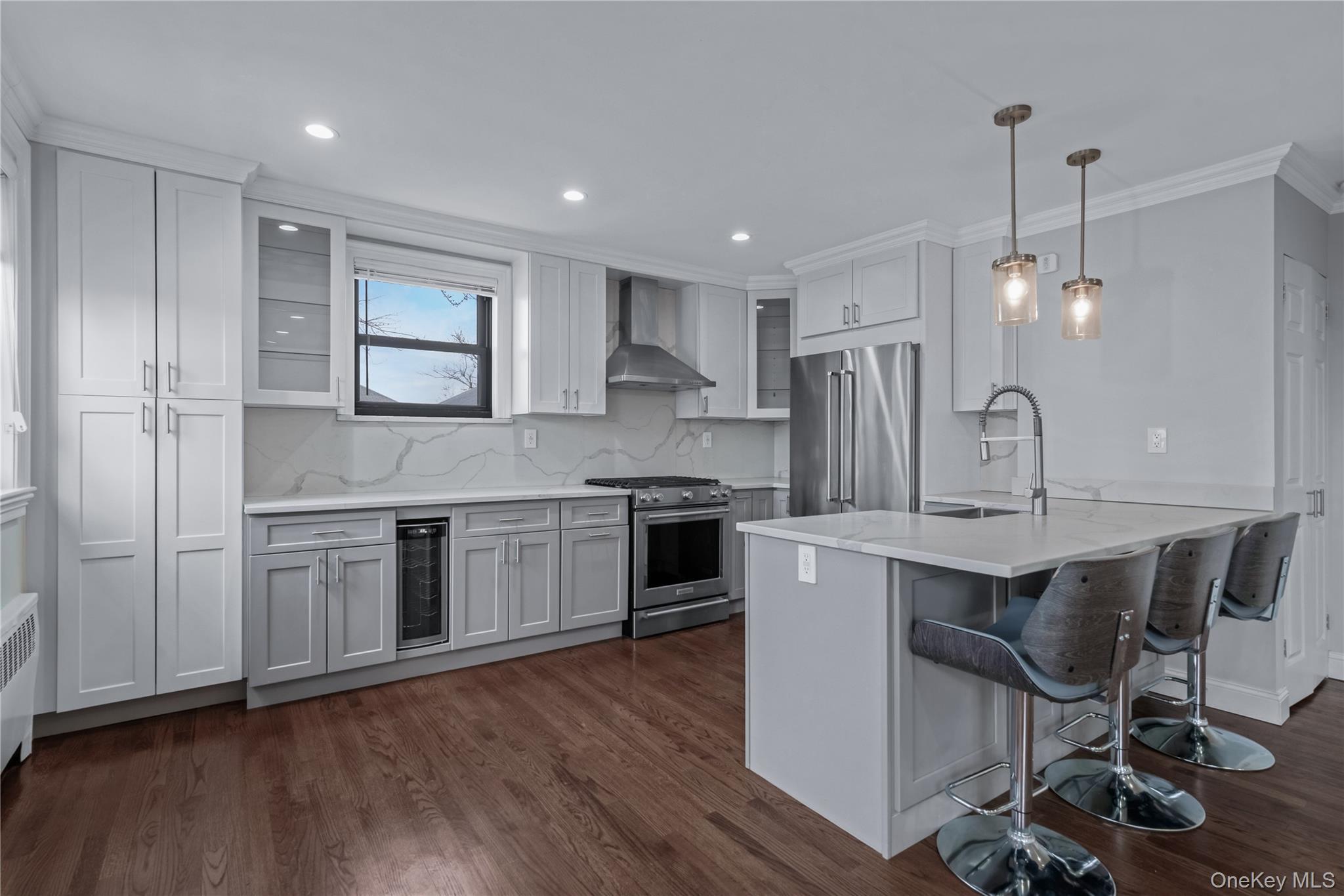 Coop 22nd  Queens, NY 11357, MLS-976199-3