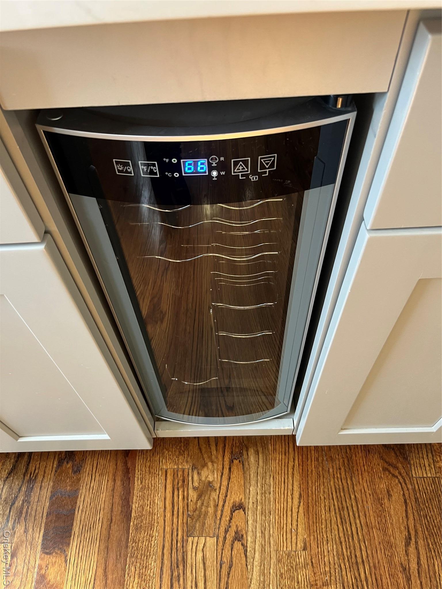 Coop 22nd  Queens, NY 11357, MLS-976199-7