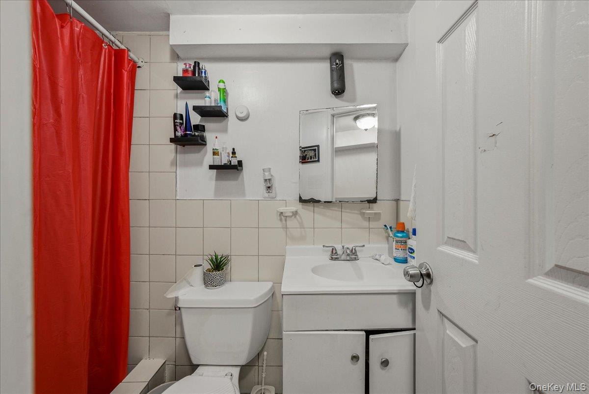 Single Family Glebe Bronx, NY 10462, MLS-976200-34