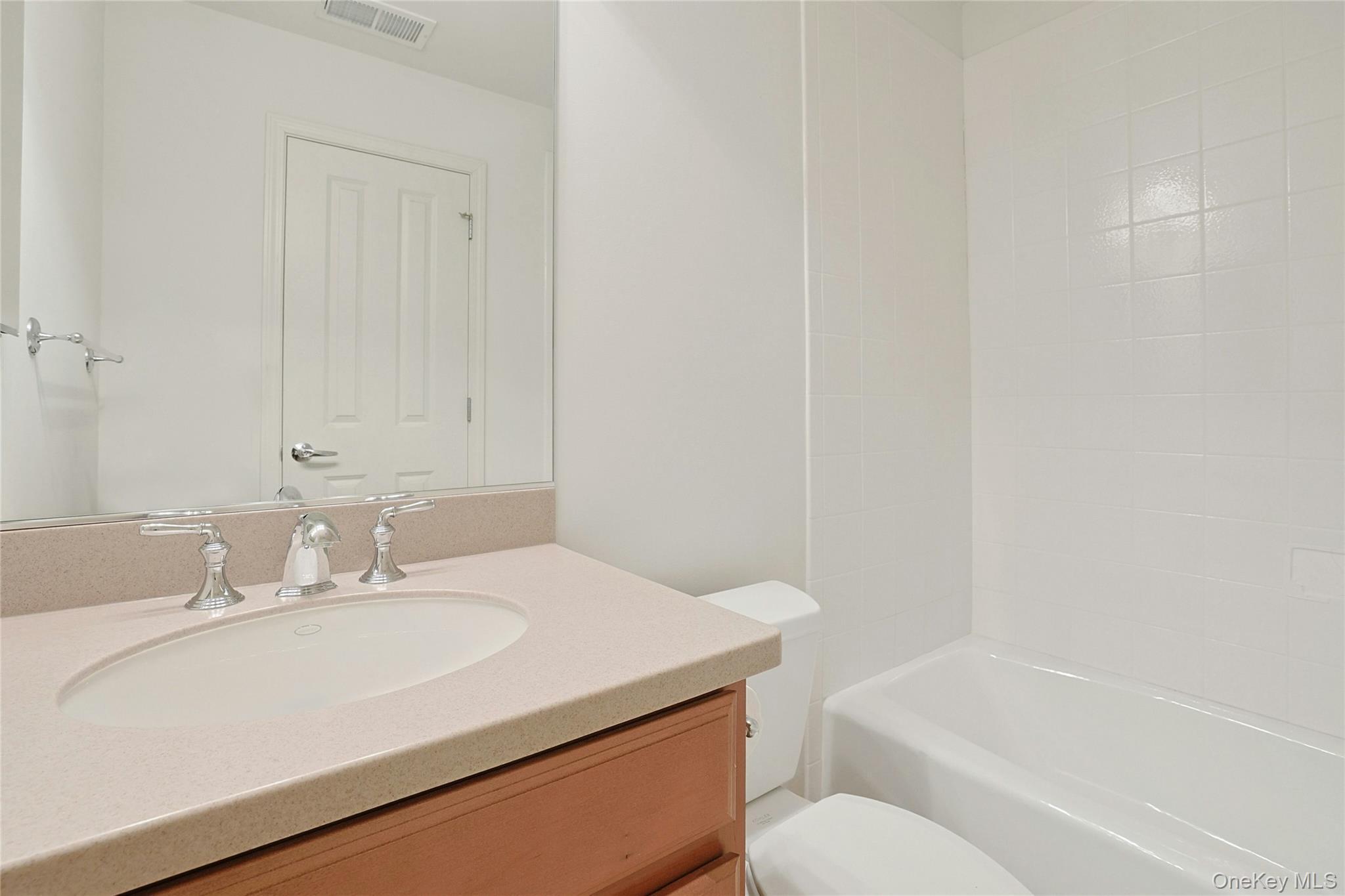 Condo Viewpoint  Westchester County, NY 10566, MLS-976201-18