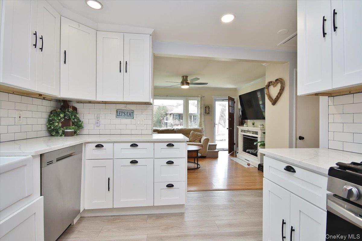 Single Family Stanwich  Putnam County, NY 10512, MLS-976202-11