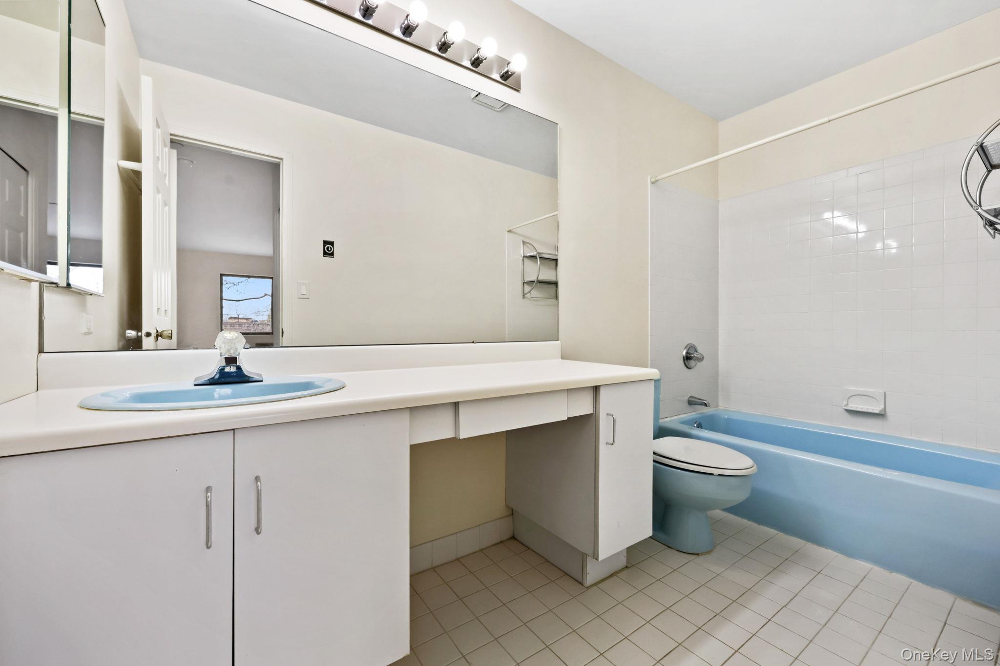 Condo Central Park  Westchester County, NY 10583, MLS-976220-27