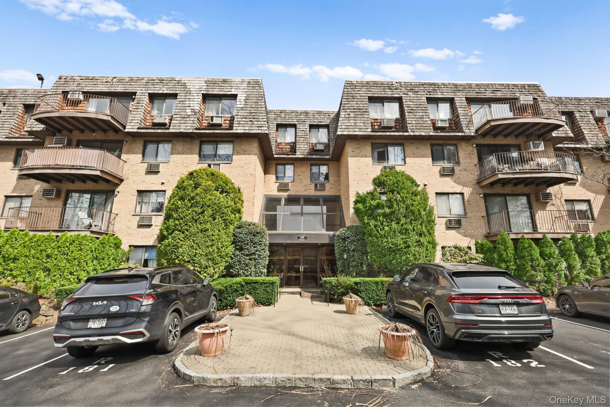 Condo Central Park  Westchester County, NY 10583, MLS-976220-3