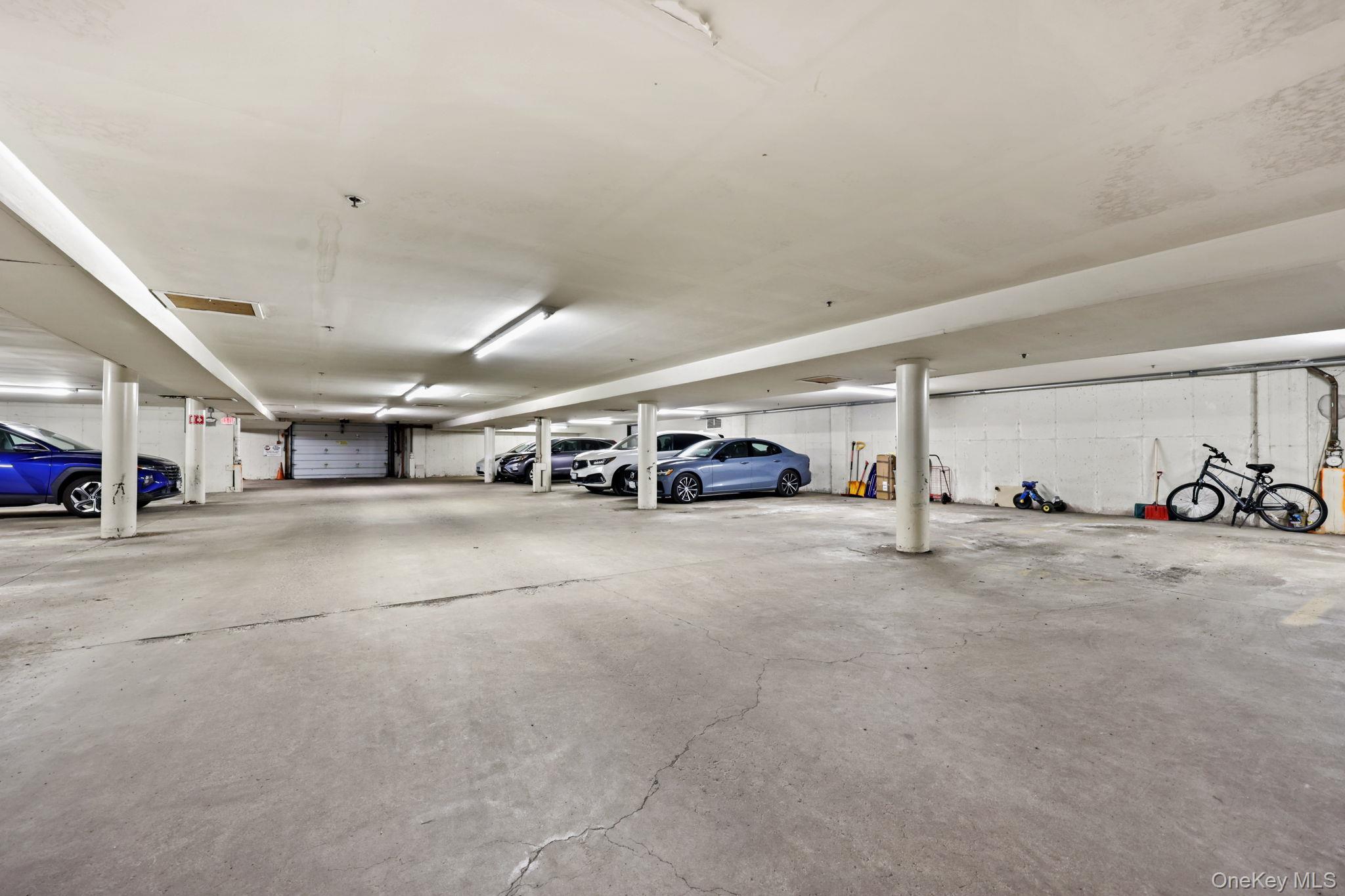 Condo Central Park  Westchester County, NY 10583, MLS-976220-41