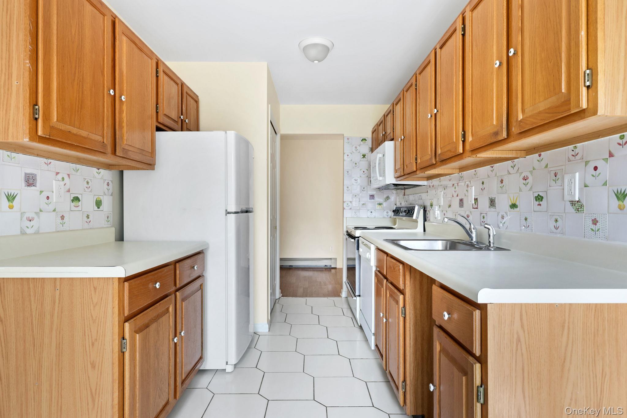 Condo Central Park  Westchester County, NY 10583, MLS-976220-9