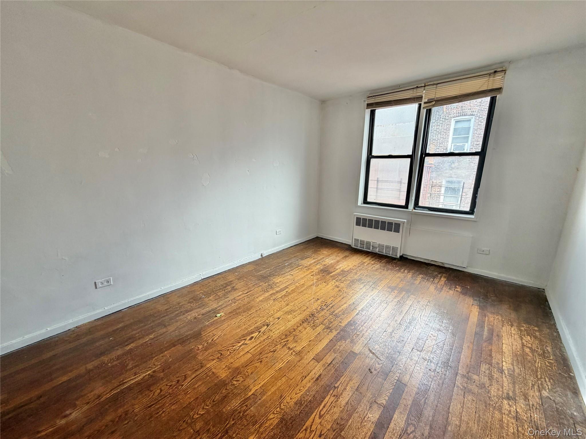 Coop Northern  Queens, NY 11354, MLS-976228-11