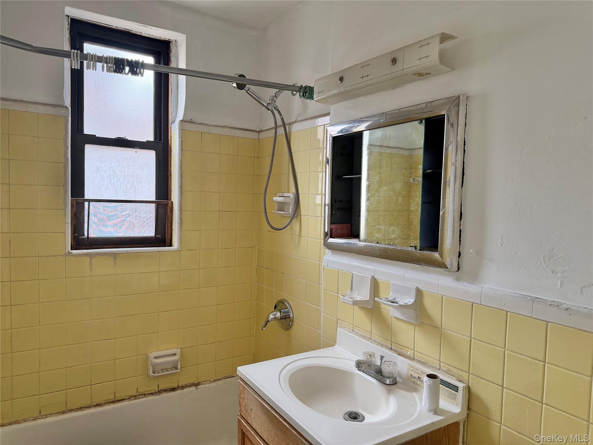 Coop Northern  Queens, NY 11354, MLS-976228-12