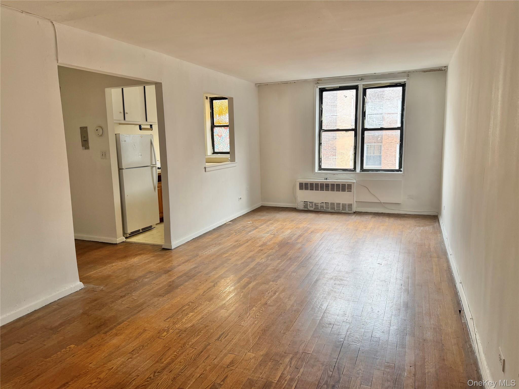 Coop Northern  Queens, NY 11354, MLS-976228-3