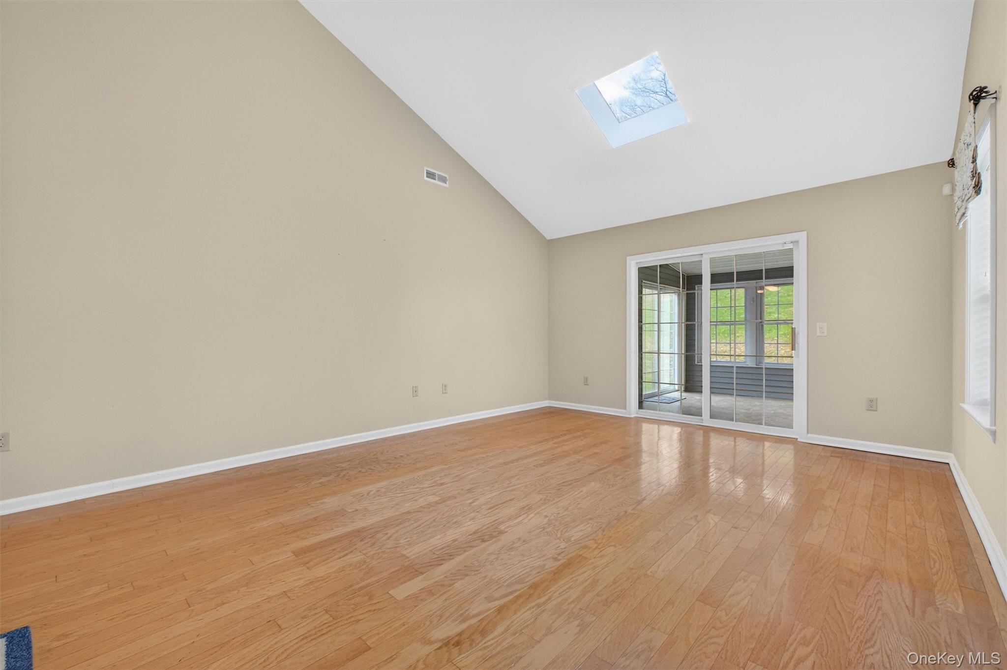 Single Family Tall Tree Dutchess County, NY 12601, MLS-976236-12