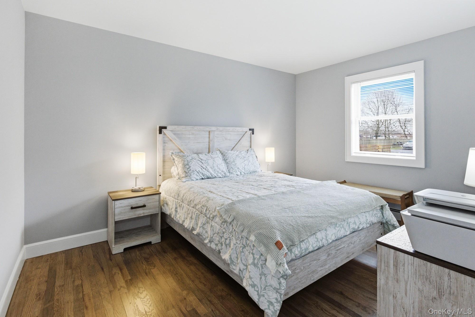 Single Family Macdonald Suffolk County, NY 11713, MLS-976247-12