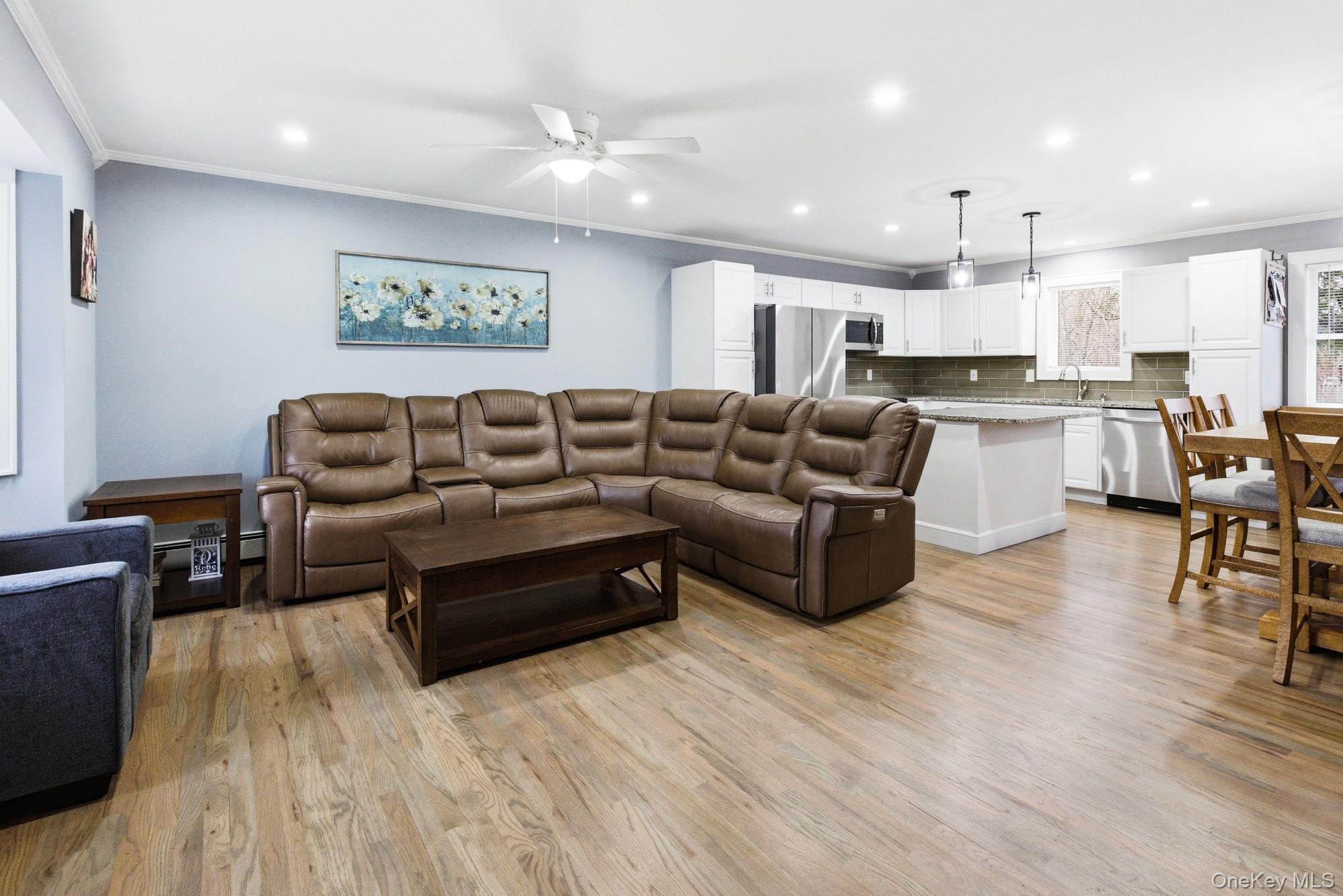 Single Family Macdonald Suffolk County, NY 11713, MLS-976247-5