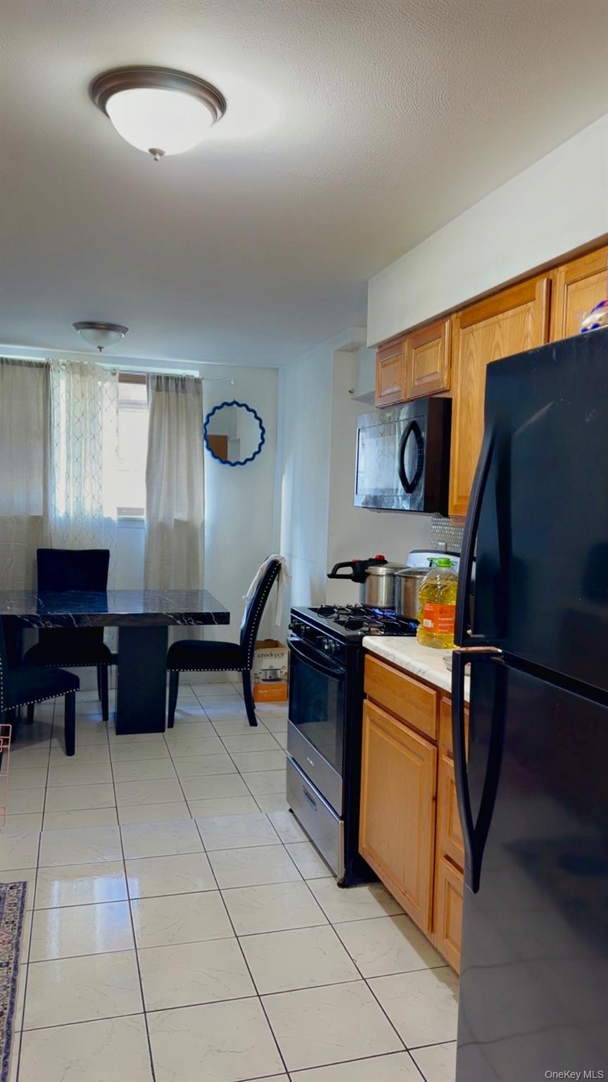 Coop N. Main  Rockland County, NY 10977, MLS-976250-7