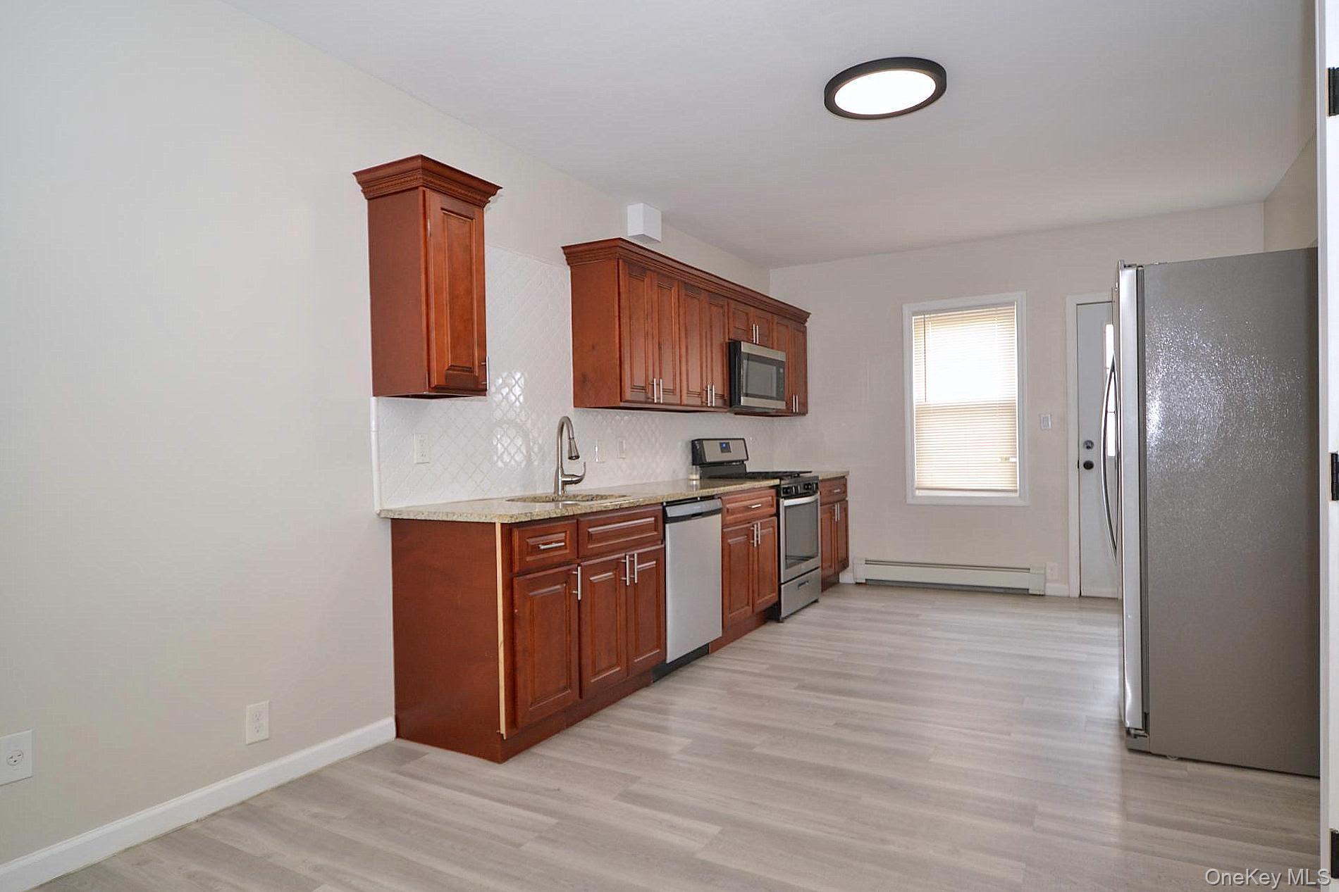 Single Family Hazel  Suffolk County, NY 11722, MLS-976253-7