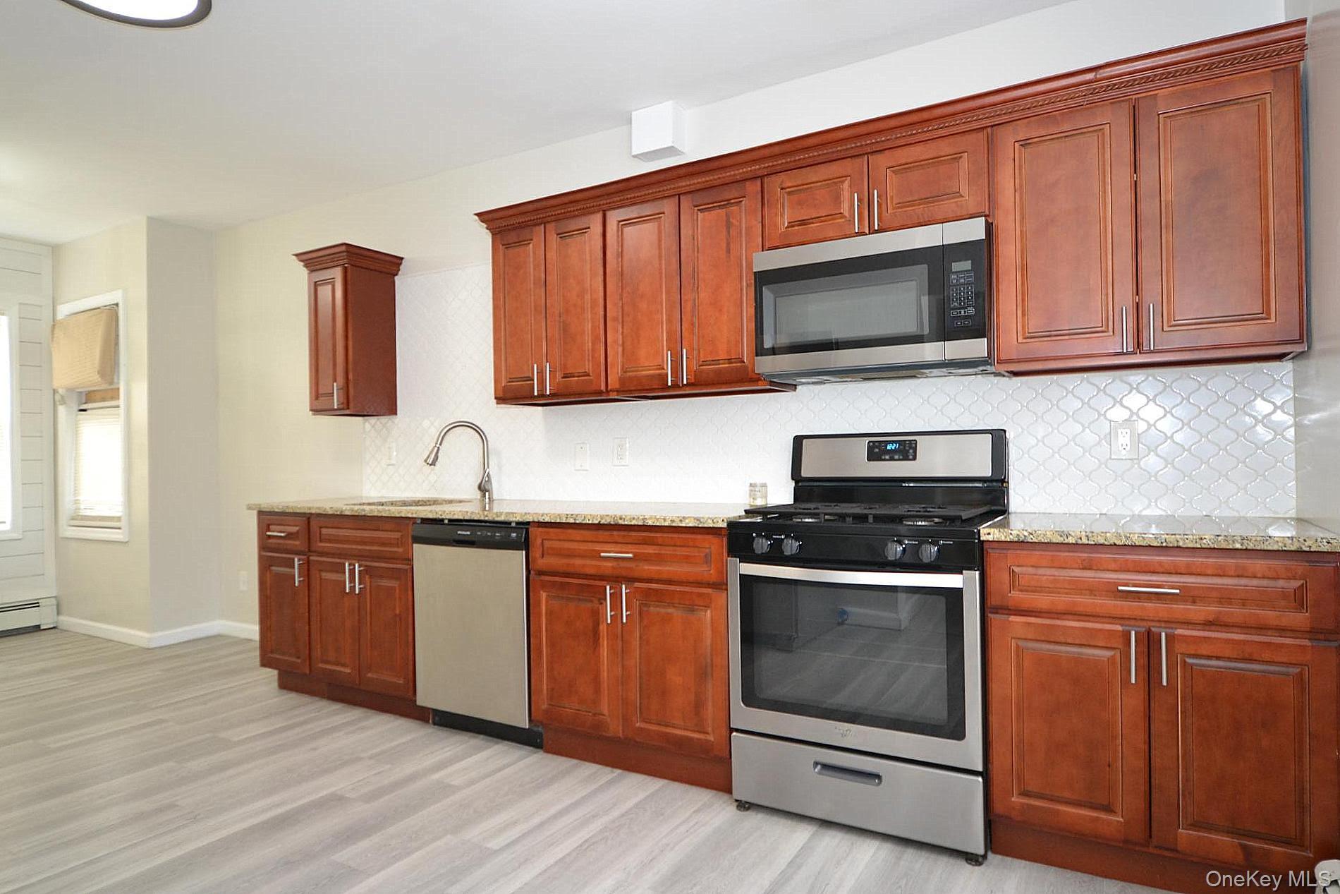 Single Family Hazel  Suffolk County, NY 11722, MLS-976253-8