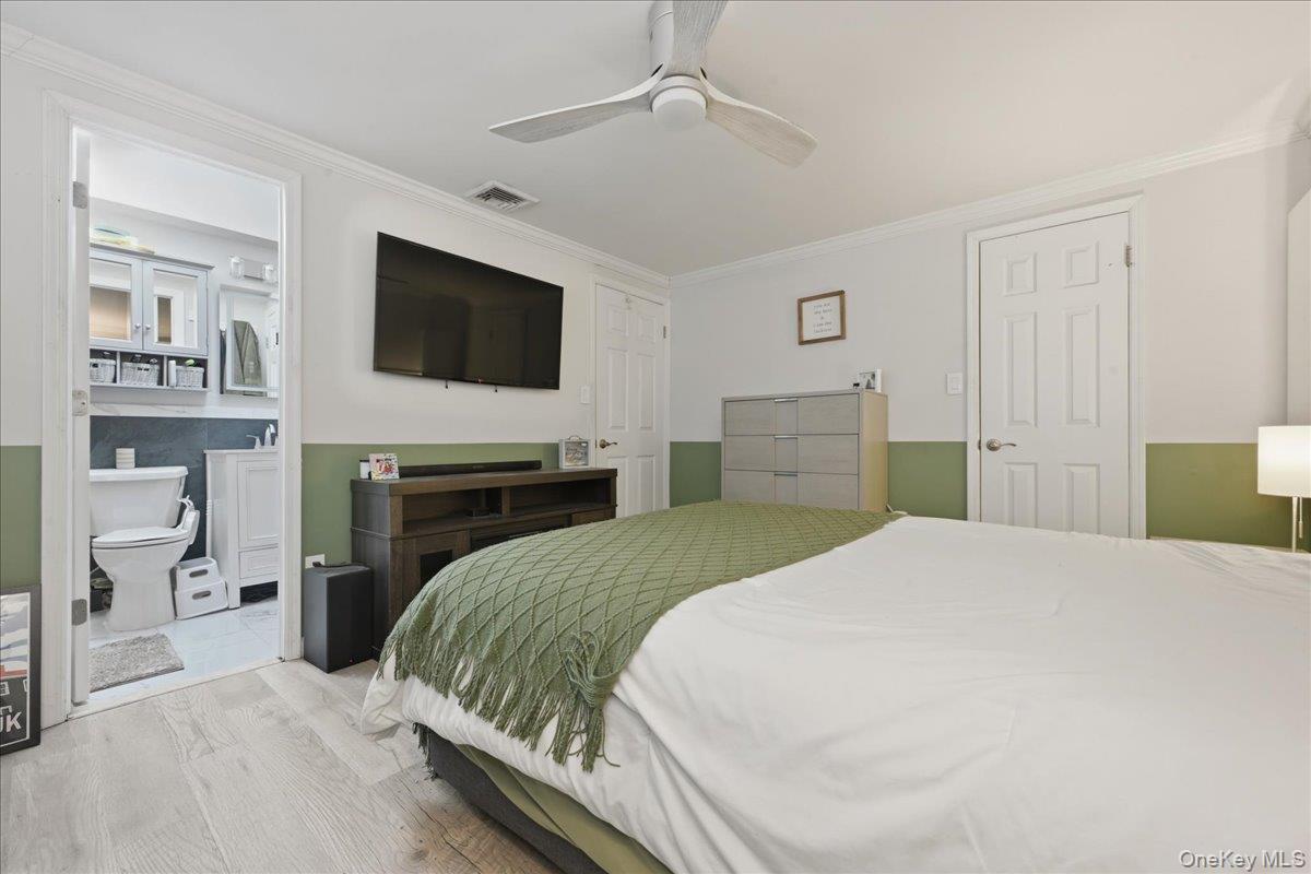 Single Family Sipp  Suffolk County, NY 11763, MLS-976284-17