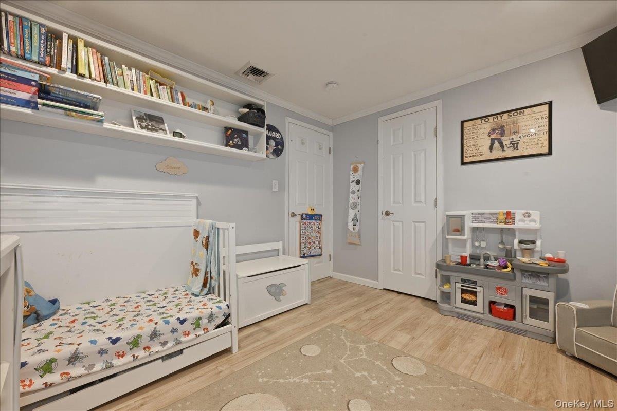 Single Family Sipp  Suffolk County, NY 11763, MLS-976284-22