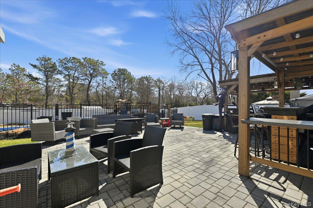 Single Family Sipp  Suffolk County, NY 11763, MLS-976284-23