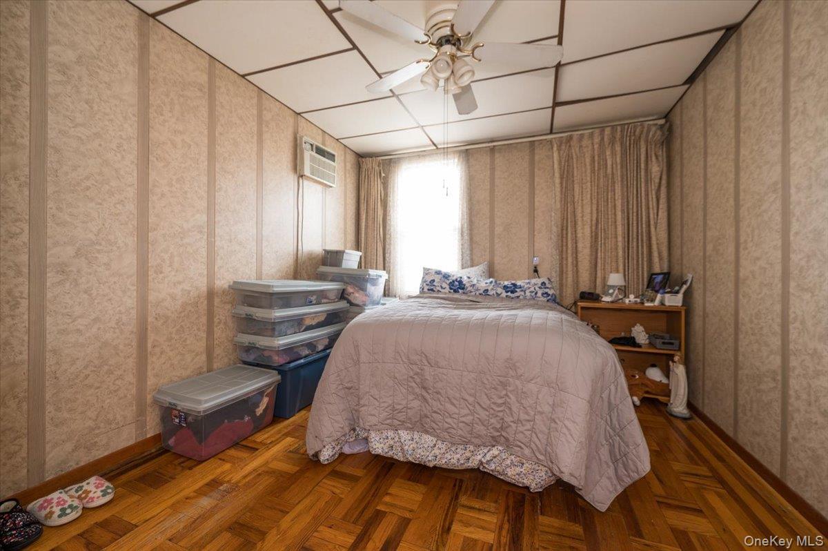 Single Family Miles Bronx, NY 10465, MLS-976285-13