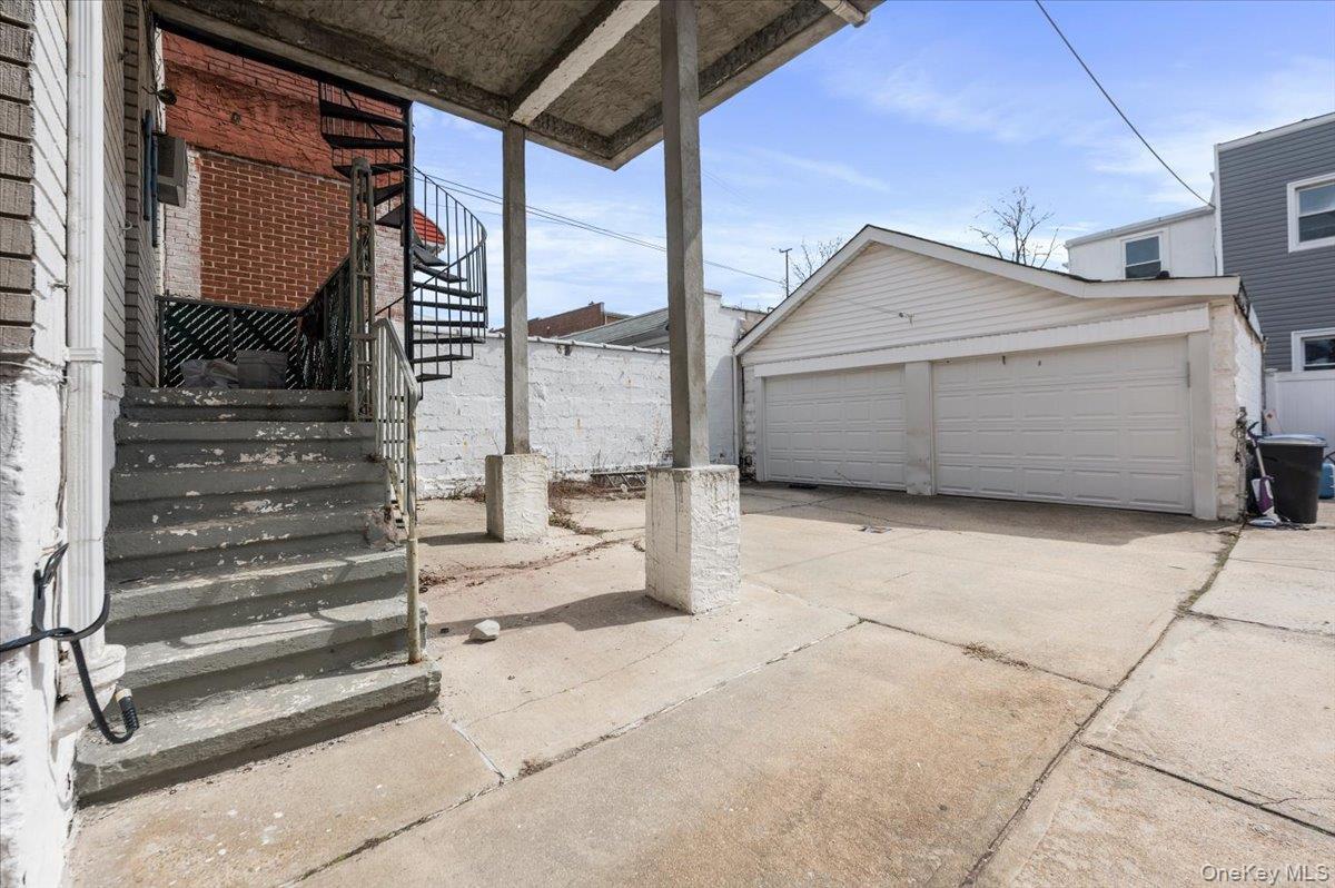 Single Family Miles Bronx, NY 10465, MLS-976285-19