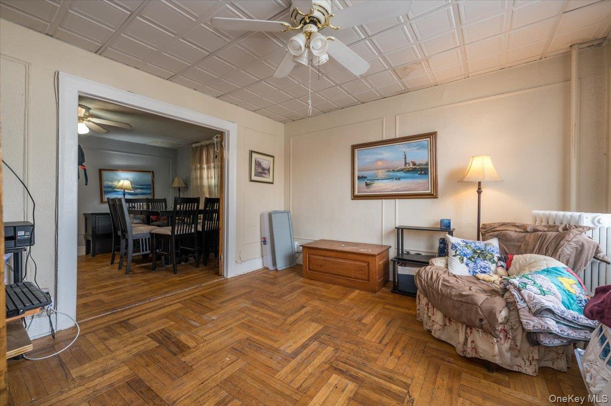 Single Family Miles Bronx, NY 10465, MLS-976285-2