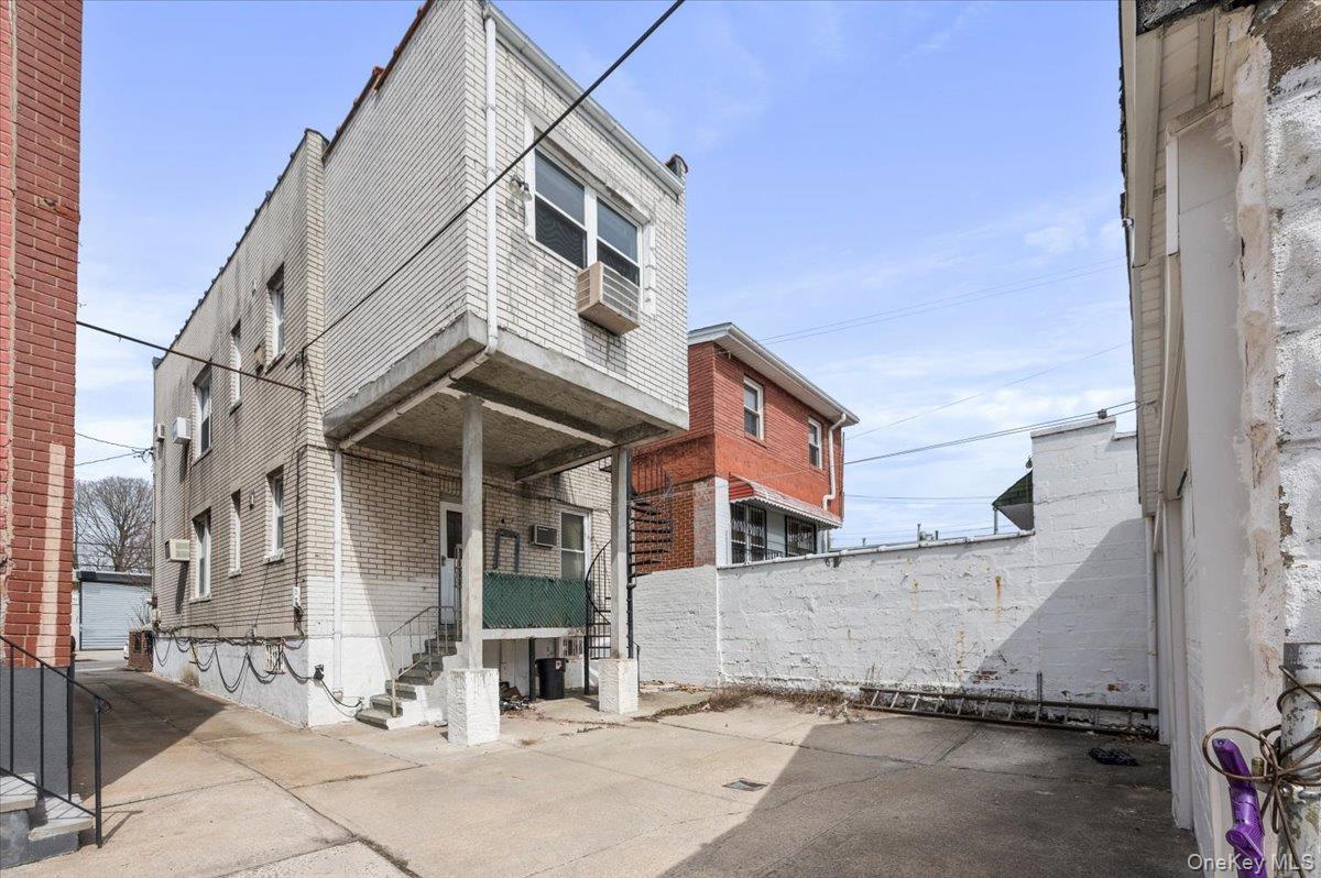 Single Family Miles Bronx, NY 10465, MLS-976285-20