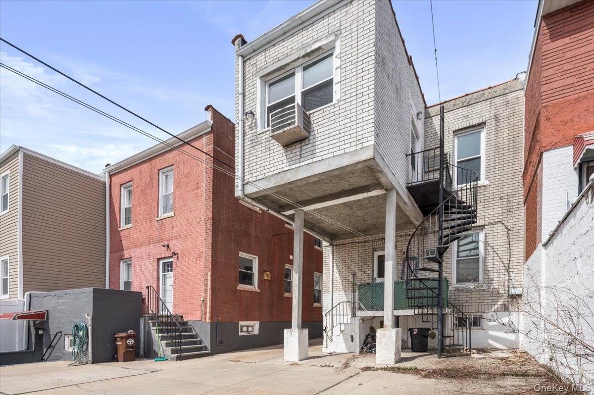 Single Family Miles  Bronx, NY 10465, MLS-976285-21