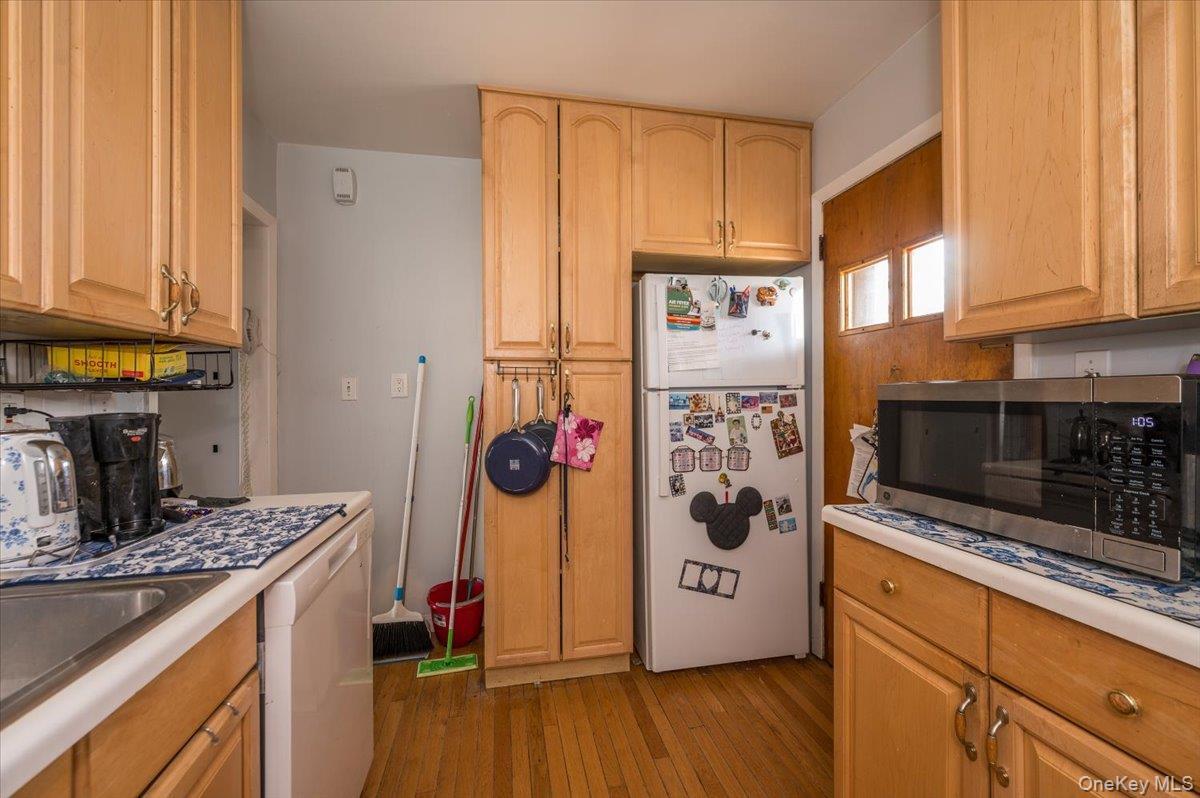 Single Family Miles Bronx, NY 10465, MLS-976285-9