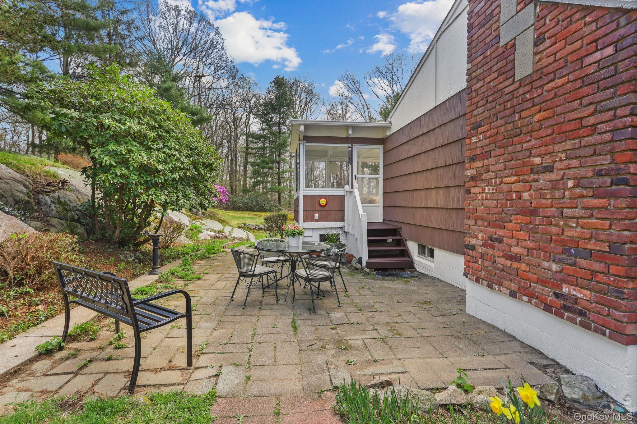 Single Family Glen  Westchester County, NY 10590, MLS-976294-12