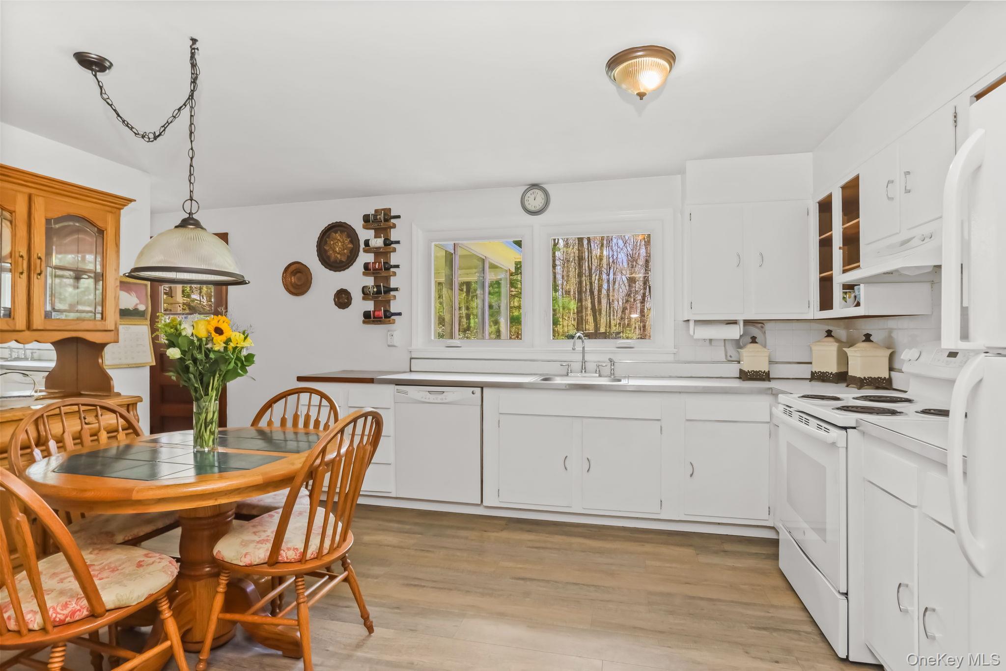 Single Family Glen  Westchester County, NY 10590, MLS-976294-27