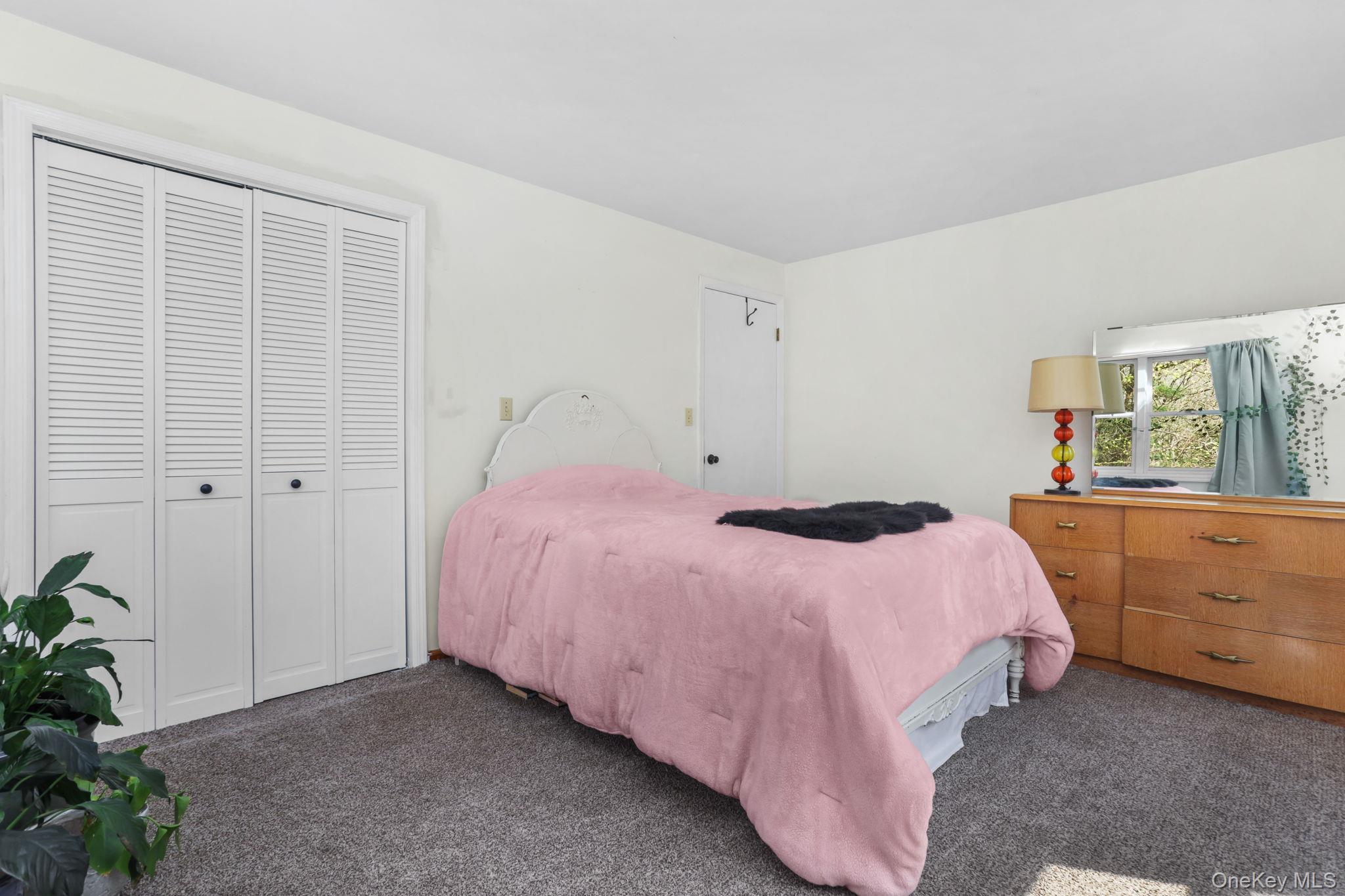 Single Family Glen  Westchester County, NY 10590, MLS-976294-32