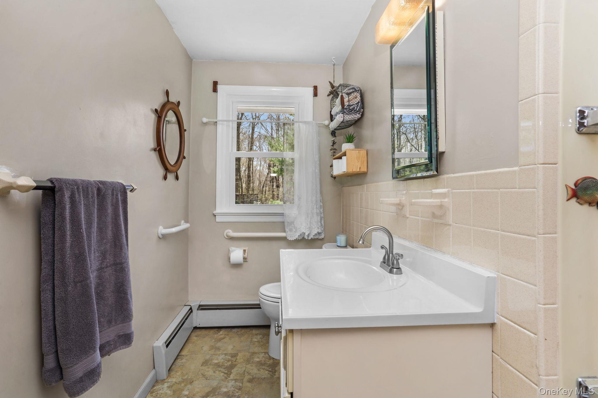 Single Family Glen  Westchester County, NY 10590, MLS-976294-43