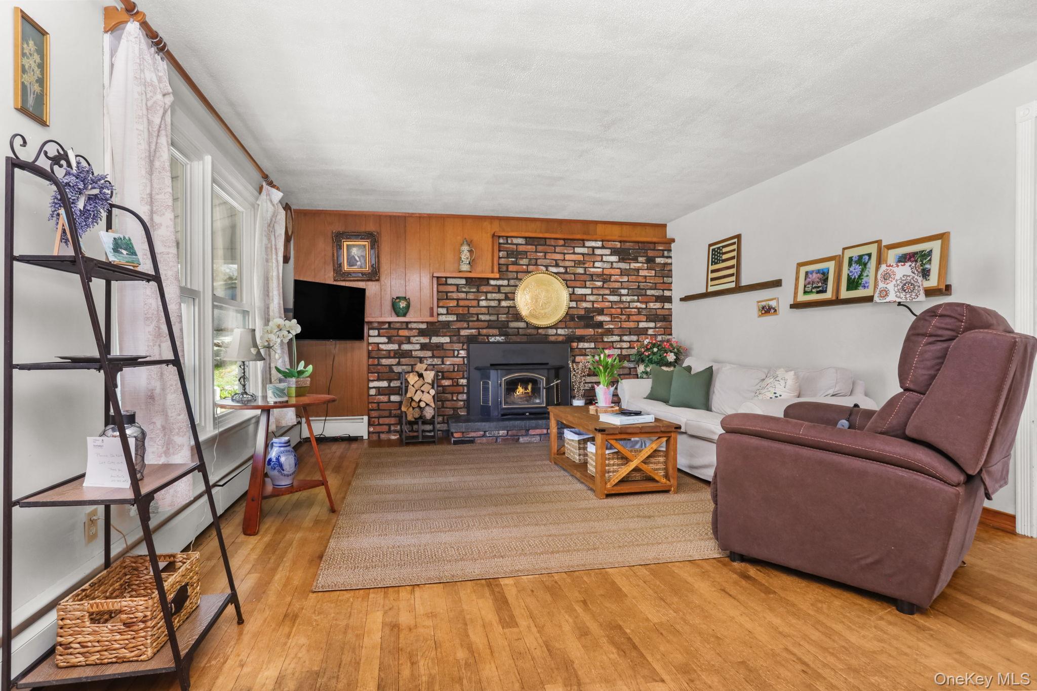 Single Family Glen  Westchester County, NY 10590, MLS-976294-45