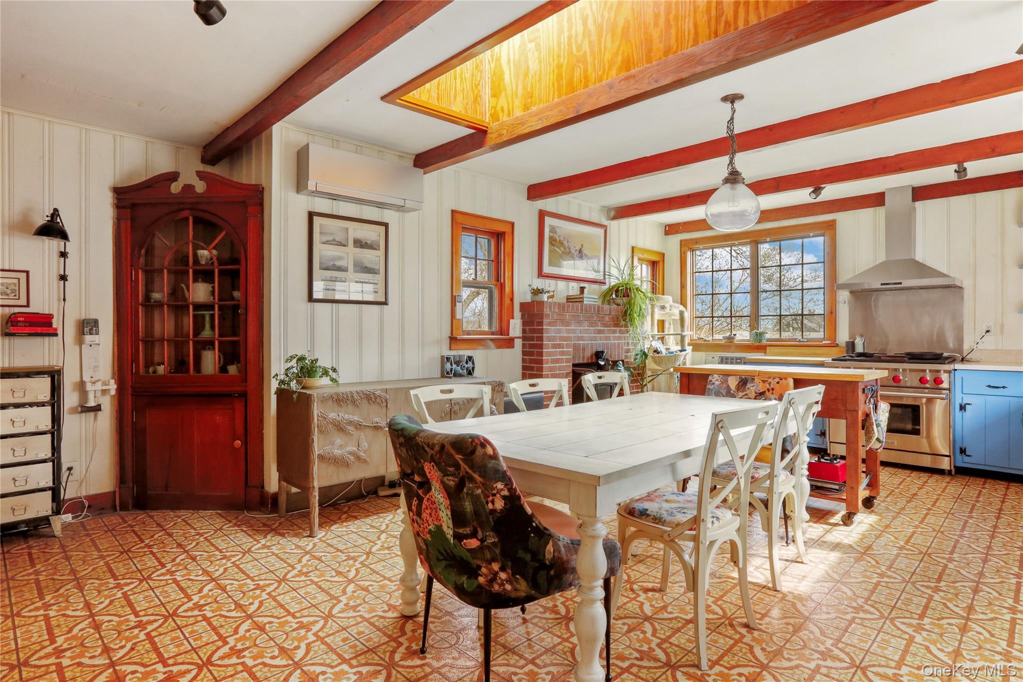 Single Family Hillside  Dutchess County, NY 12590, MLS-976339-10