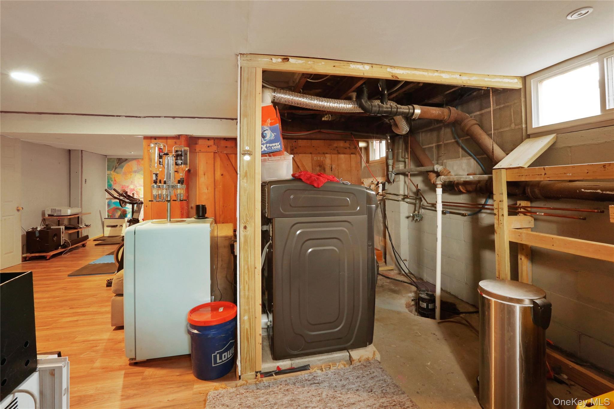 Single Family Hillside  Dutchess County, NY 12590, MLS-976339-21