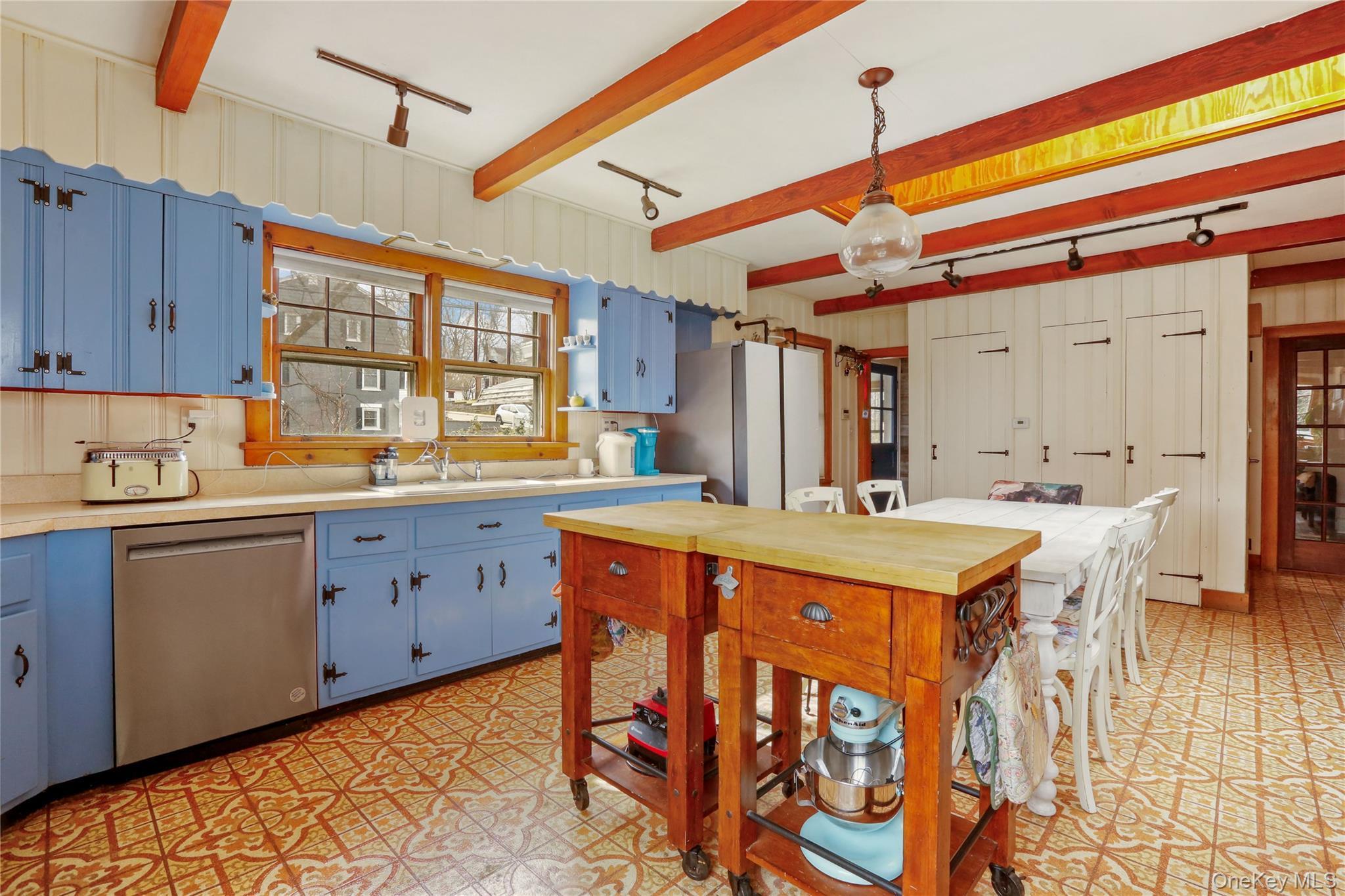 Single Family Hillside  Dutchess County, NY 12590, MLS-976339-7