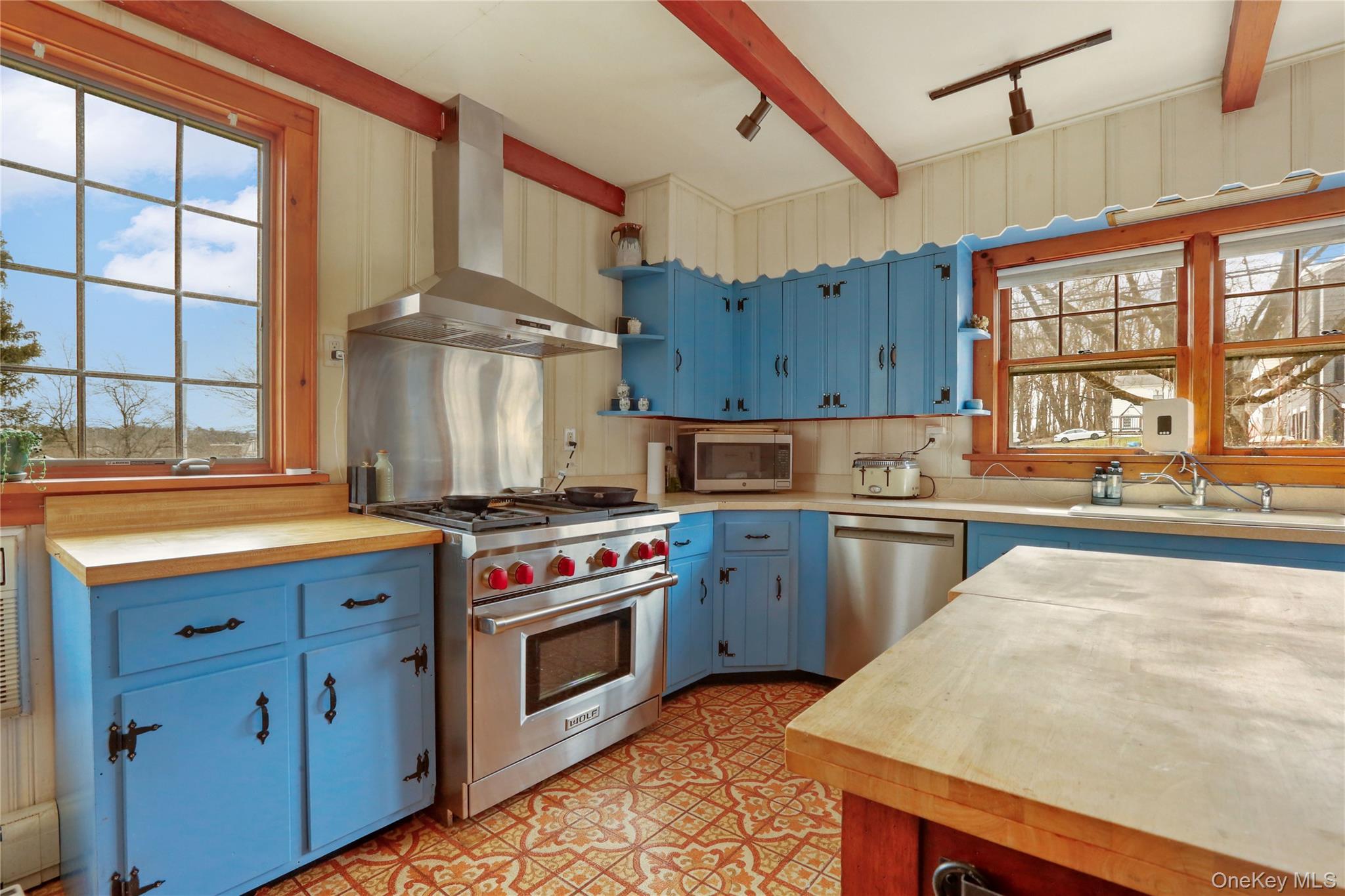 Single Family Hillside  Dutchess County, NY 12590, MLS-976339-9