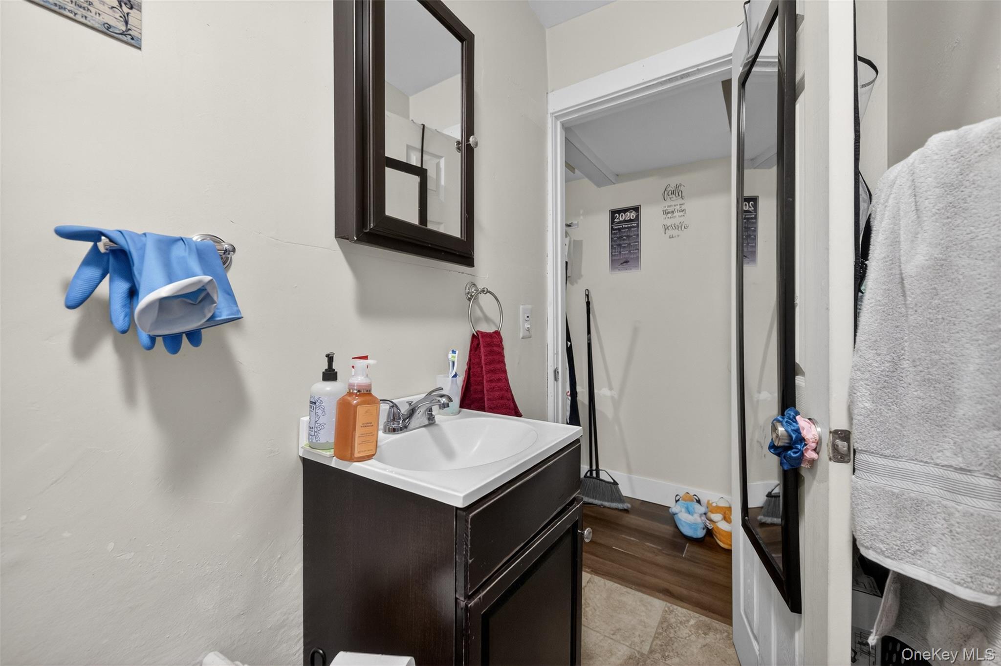 Single Family Old Bay  Westchester County, NY 10566, MLS-976344-23