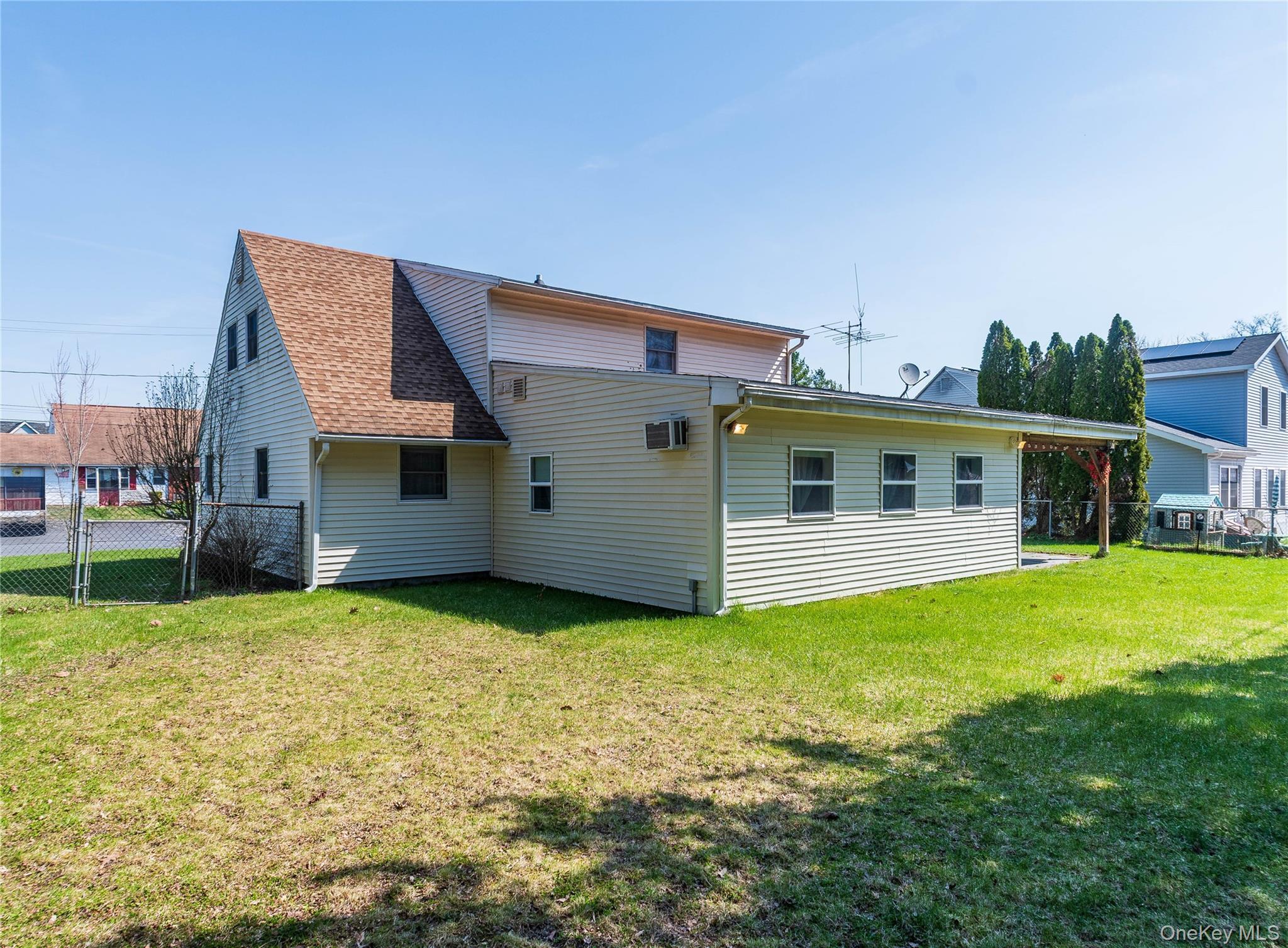 Single Family Vestal Hills  Ulster County, NY 12401, MLS-976355-16