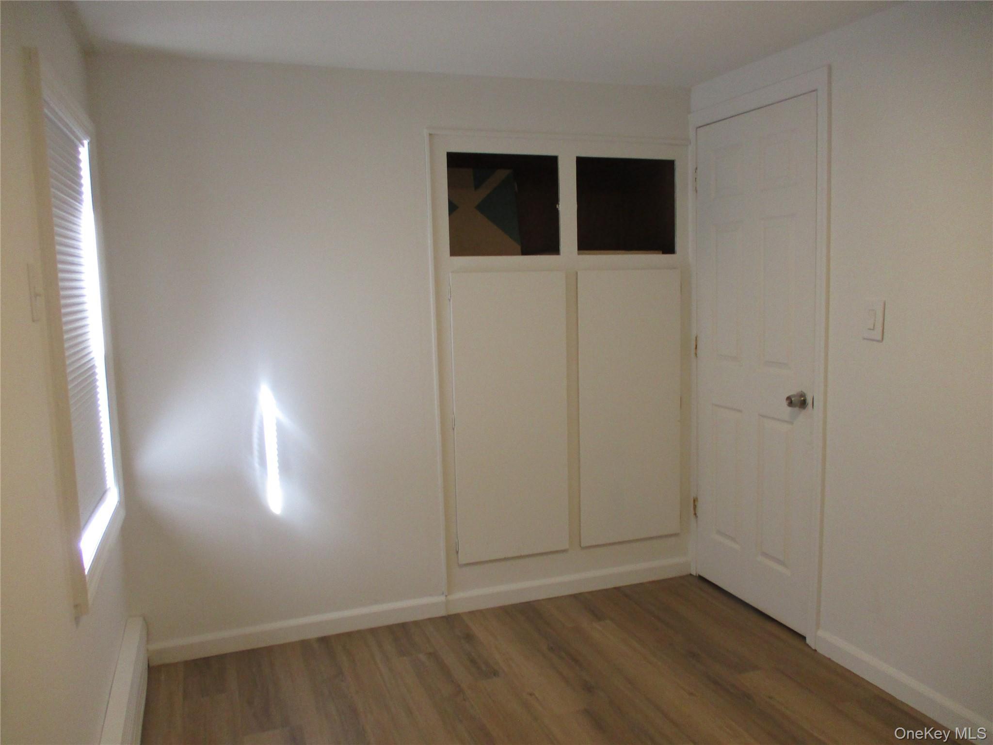 Single Family Split Cedar  Suffolk County, NY 11749, MLS-976368-20