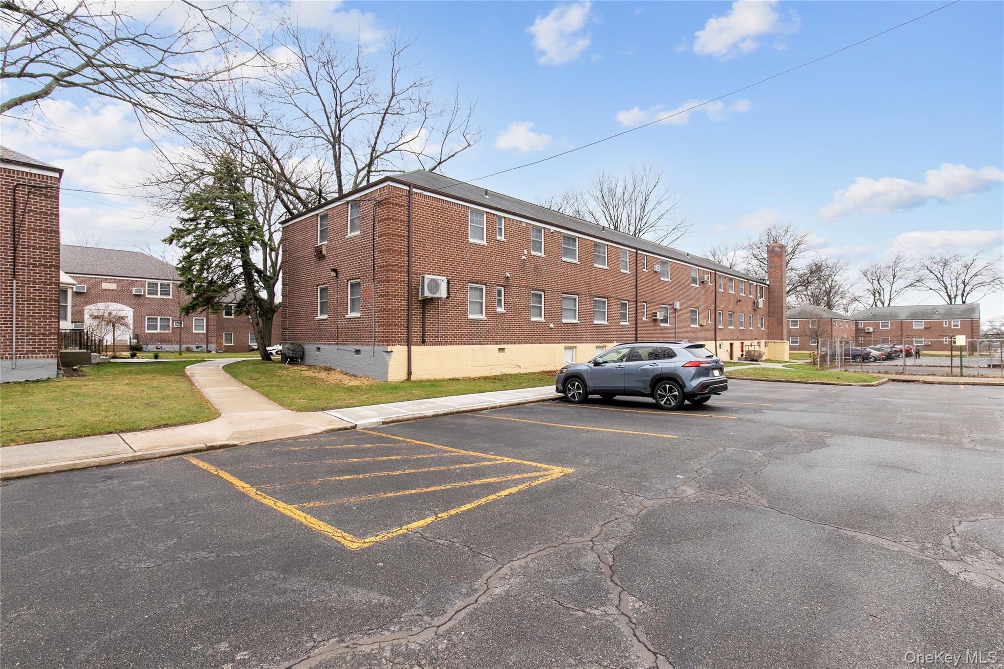 Coop 251st  Queens, NY 11362, MLS-976379-20