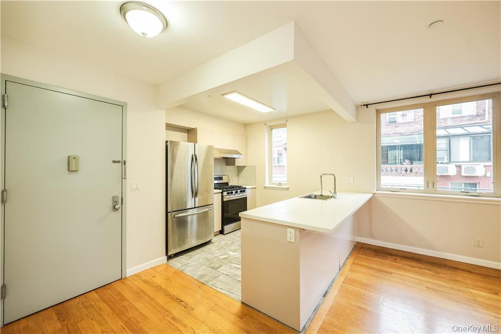 Condo Voorhies  Brooklyn, NY 11235, MLS-976393-6