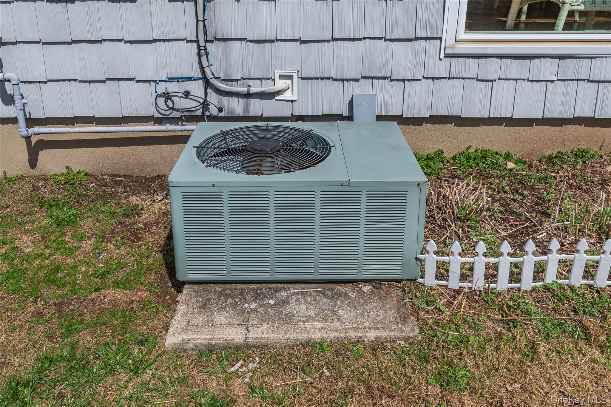 Single Family Union  Orange County, NY 12549, MLS-976421-6