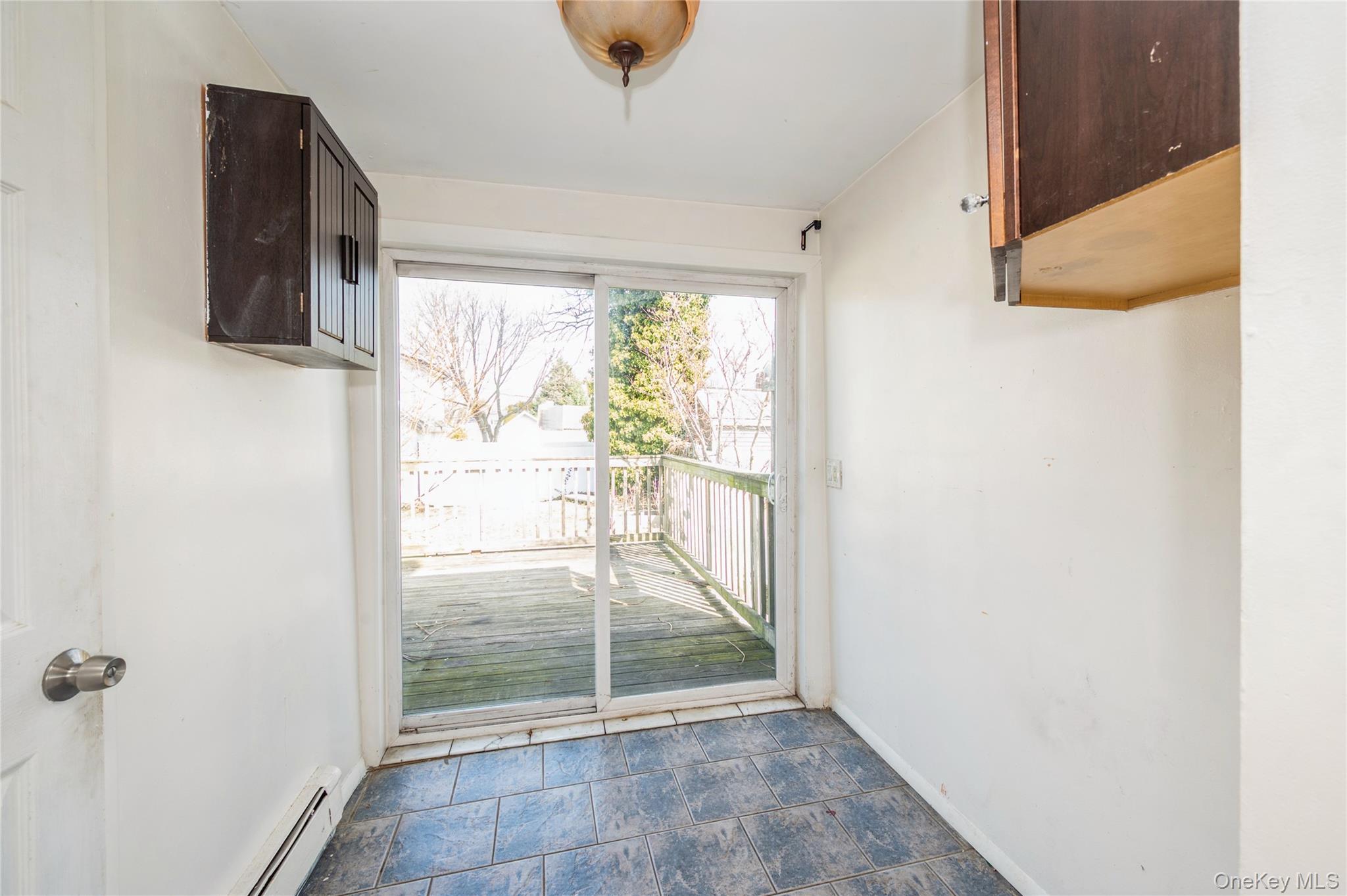 Single Family Church Nassau County, NY 11510, MLS-976432-16