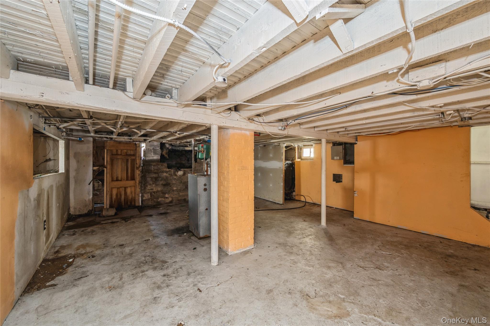 Single Family Church Nassau County, NY 11510, MLS-976432-28