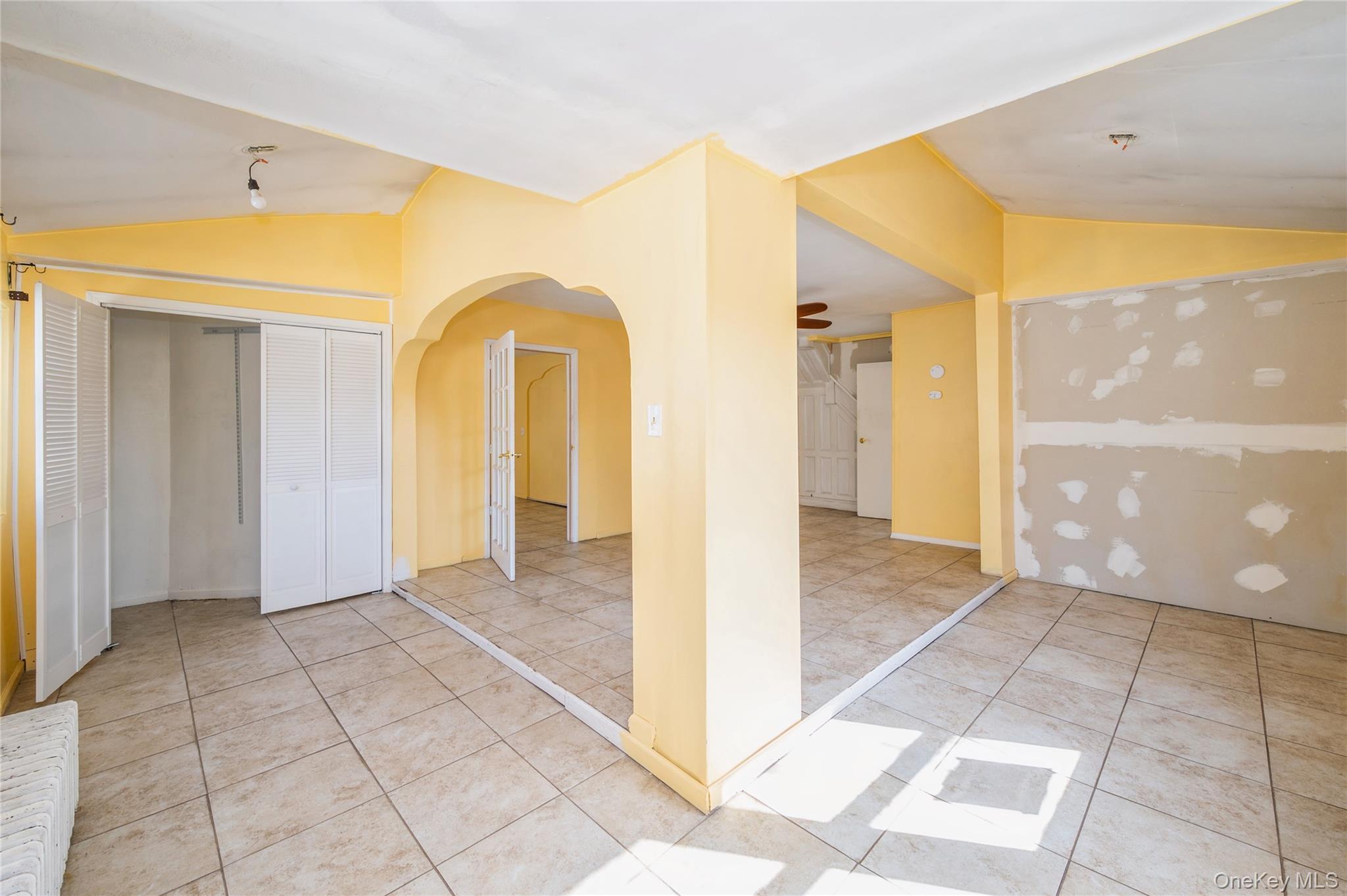 Single Family Church Nassau County, NY 11510, MLS-976432-9