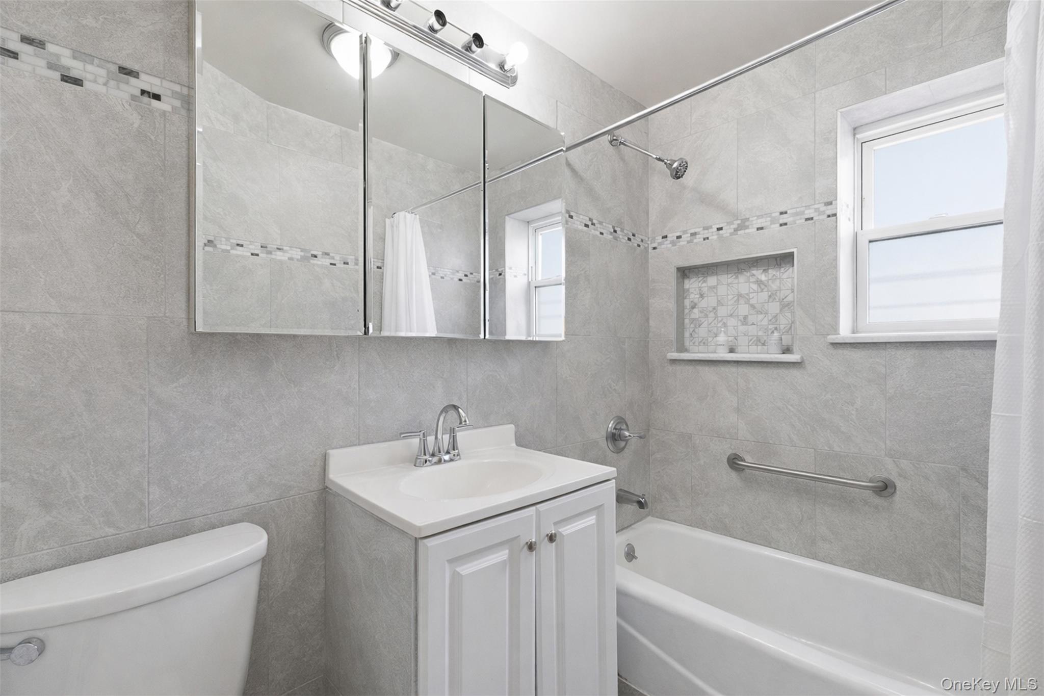 Single Family Unionport  Bronx, NY 10462, MLS-976438-11